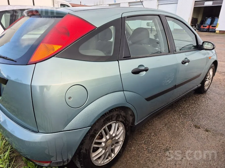 Ford Focus 1998 photo 5