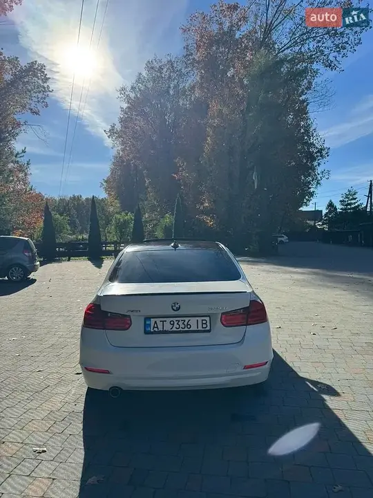 BMW 3 Series 2015 photo 5