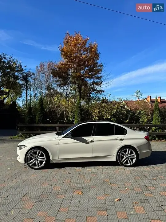 BMW 3 Series 2015 photo 3