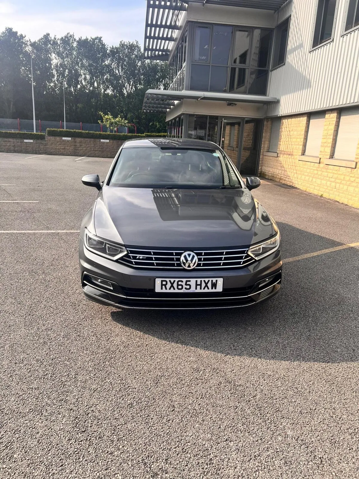 Volkswagen Passat 2015 photo 2