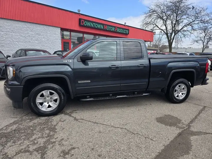 GMC Sierra 1500 2018 photo 3