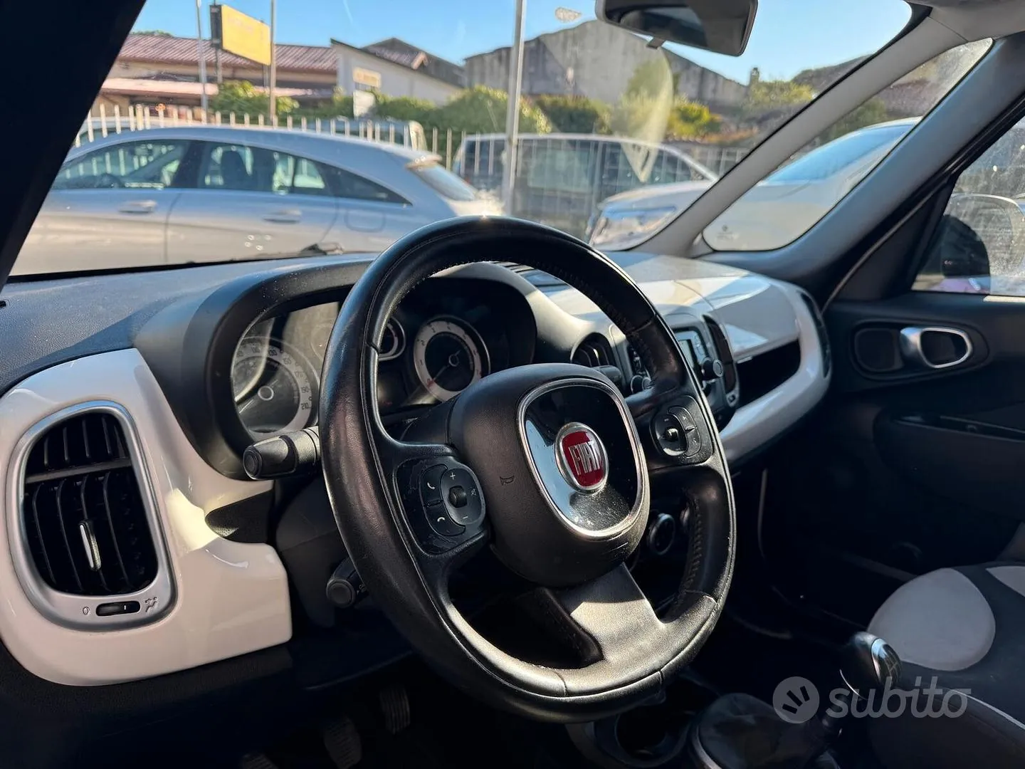 Fiat 500L 2013 photo 4