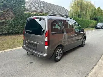 Peugeot Partner Tepee 2018 photo 3