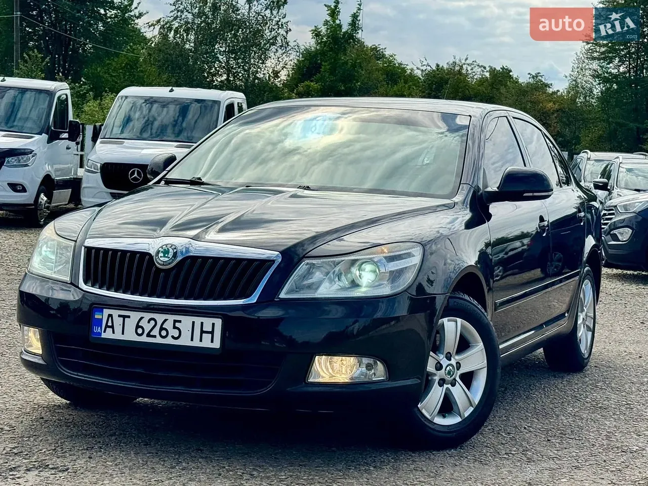 Skoda Octavia 2011 photo 3
