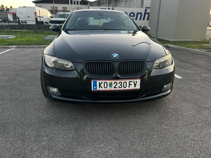 BMW 3 Series 2008 photo 3