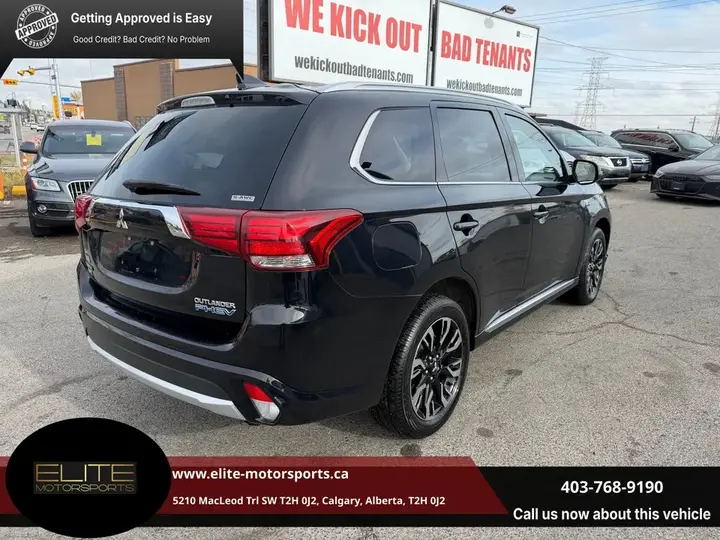 Mitsubishi Outlander 2018 photo 2