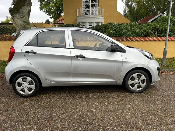Kia Picanto 2013 photo 4