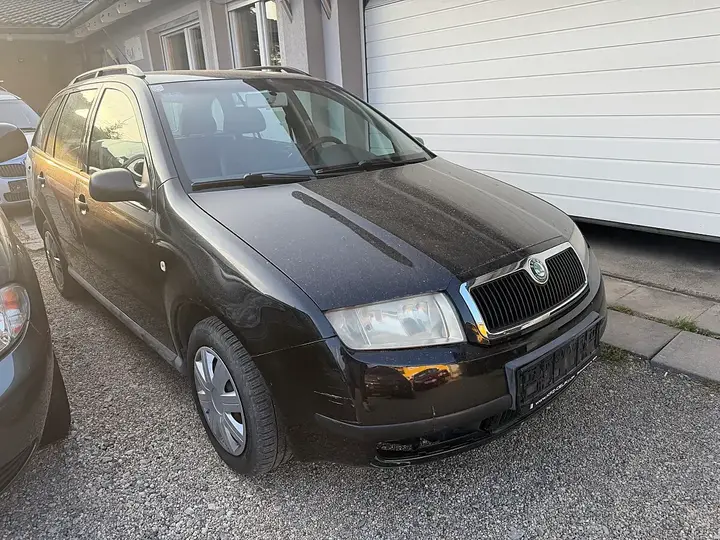 Skoda Fabia 2001 photo 3