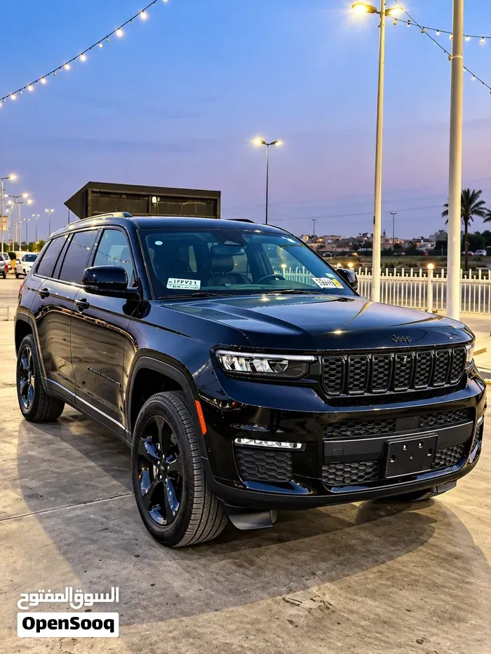 Jeep Grand Cherokee 2024 photo 3