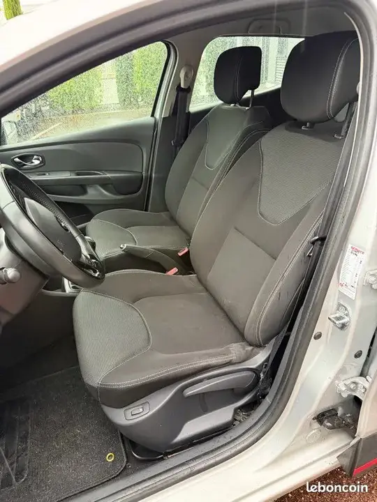 Renault Clio 2014 photo 4