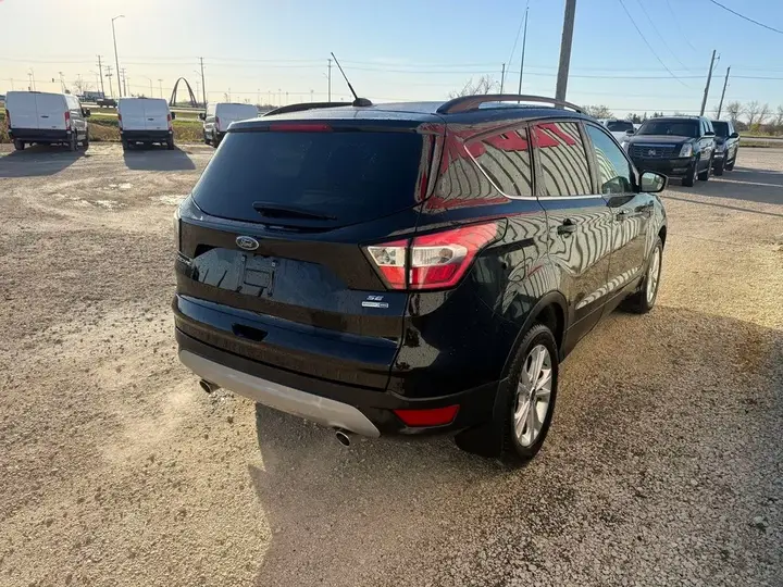 Ford Escape 2017 photo 4