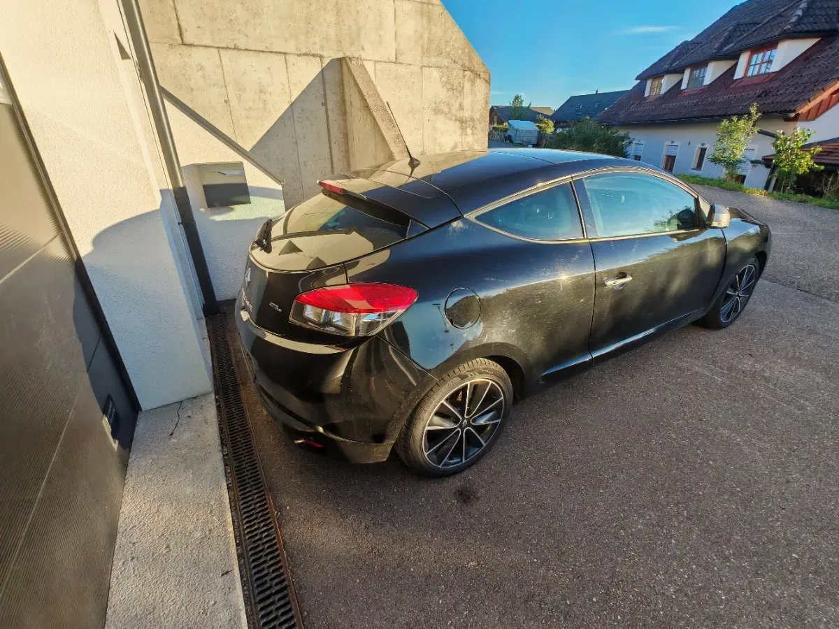 Renault Mégane 2015 photo 3