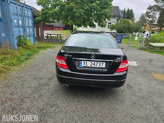 Mercedes-Benz C-Class 2008 photo 4