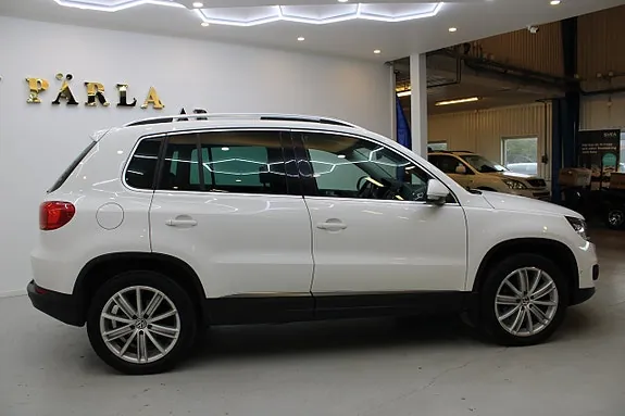 Volkswagen Tiguan 2012 photo 4