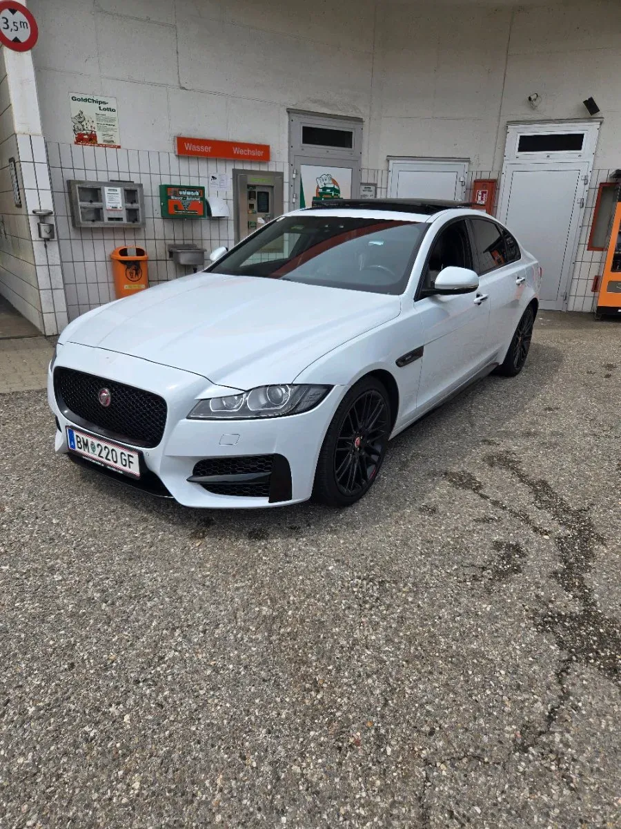Jaguar Xf
