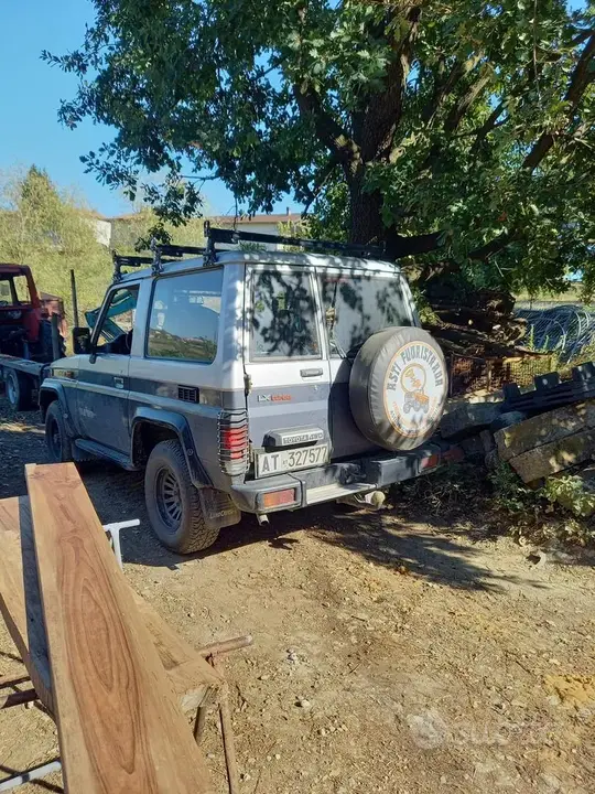 Toyota Land Cruiser 1986 photo 4
