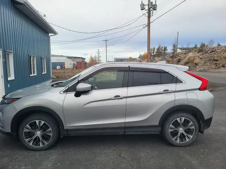 Mitsubishi Eclipse Cross 2020 photo 2
