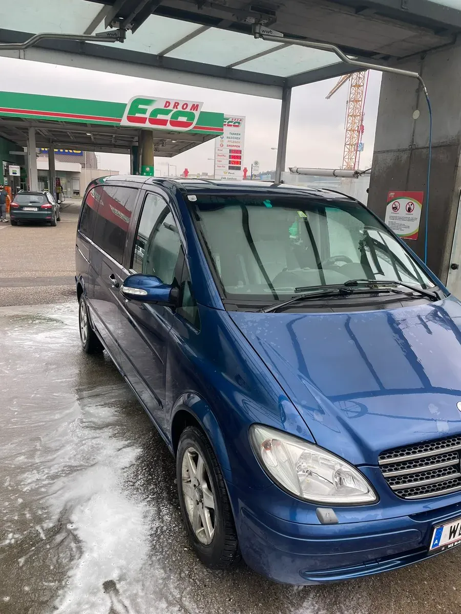 Mercedes-Benz Viano 2005 photo 2