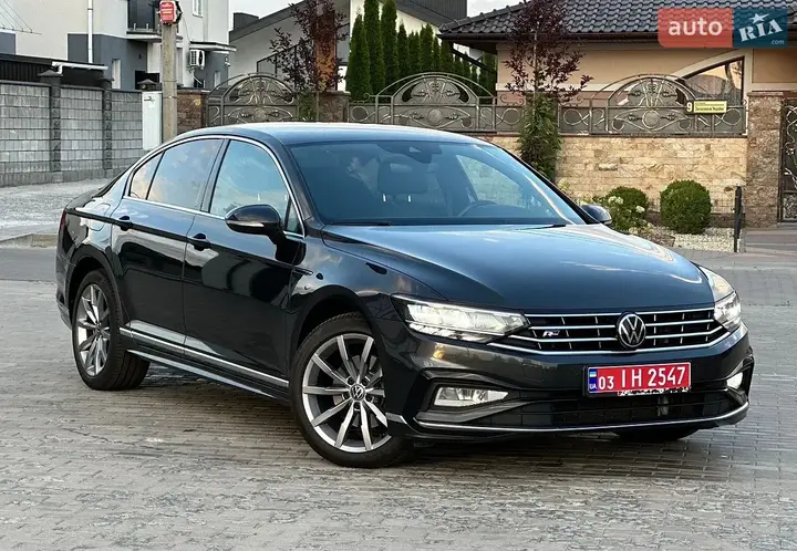 Volkswagen Passat