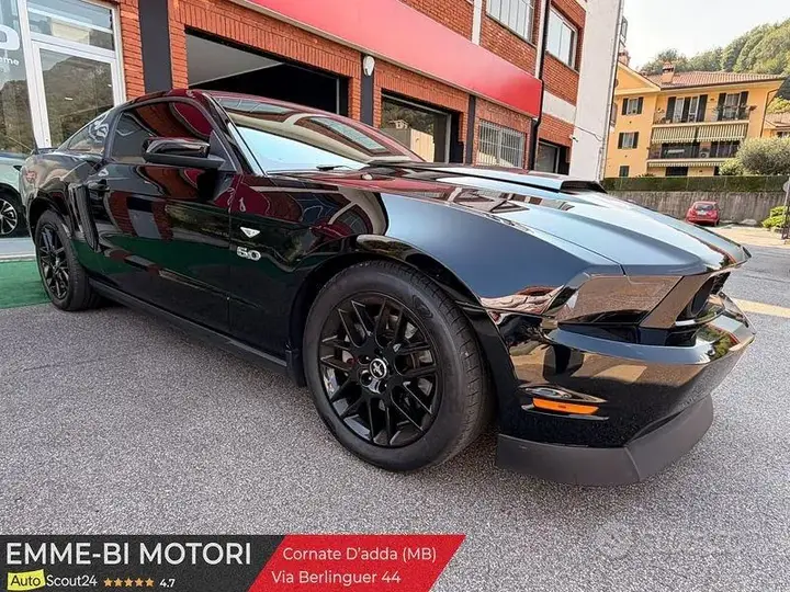 Ford Mustang 2012 photo 3