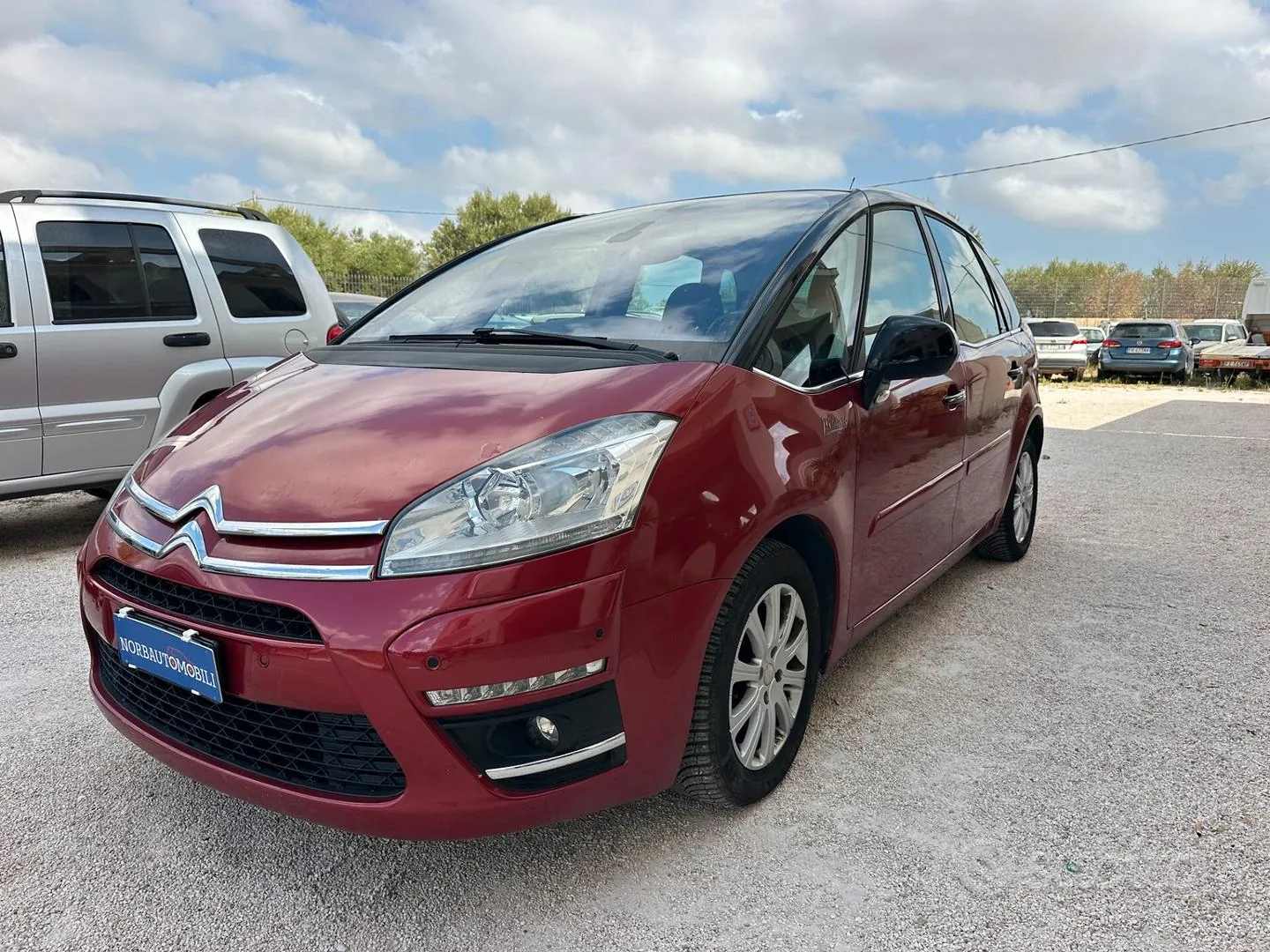 Citroen C4 Picasso 2012 photo 3