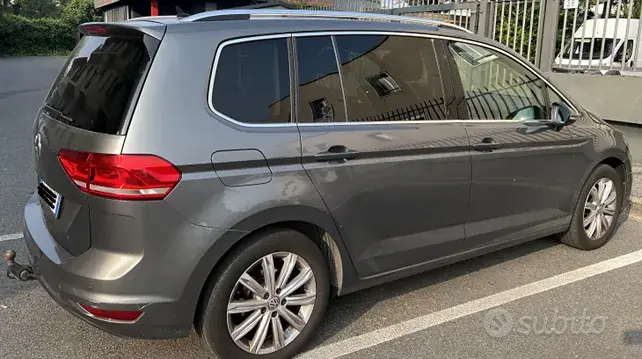 Volkswagen Touran 2016 photo 3