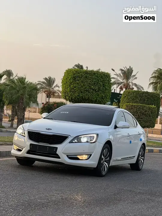 Kia Cadenza 2012 photo 2