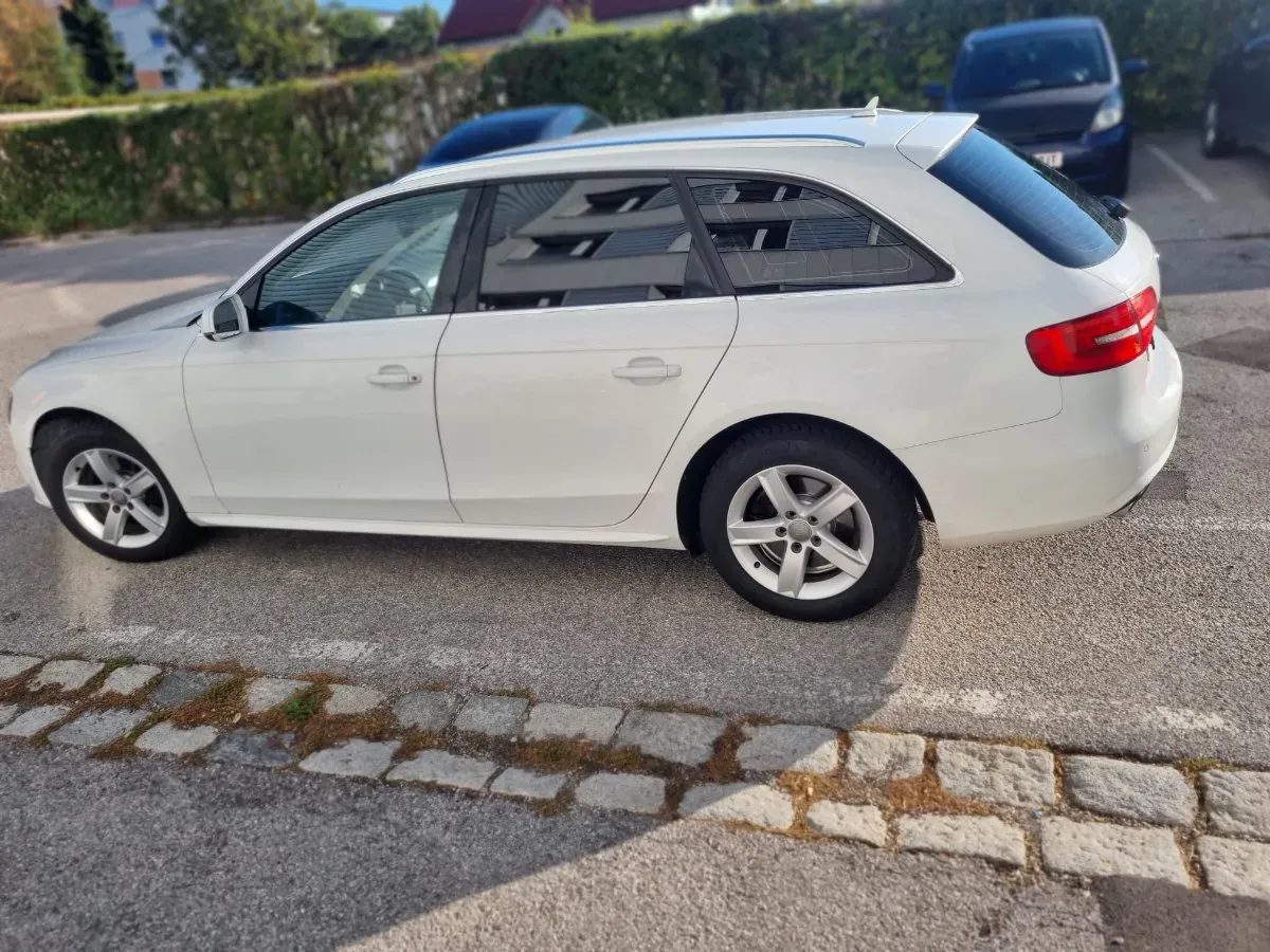 Audi A4 2014 photo 3