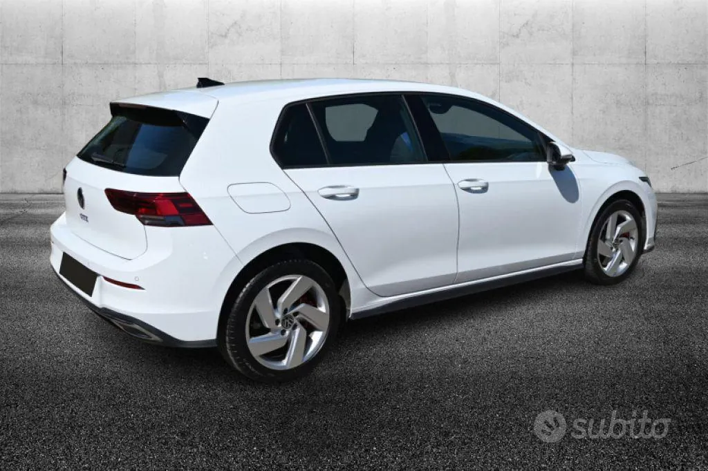 Volkswagen Golf 2021 photo 3