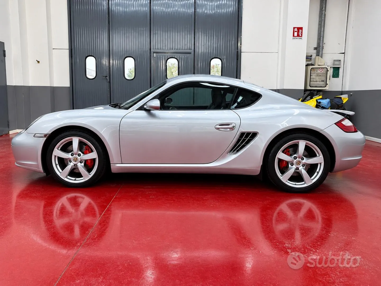 Porsche Cayman 2006 photo 4