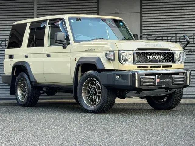Toyota Land Cruiser 70 2025 photo 2