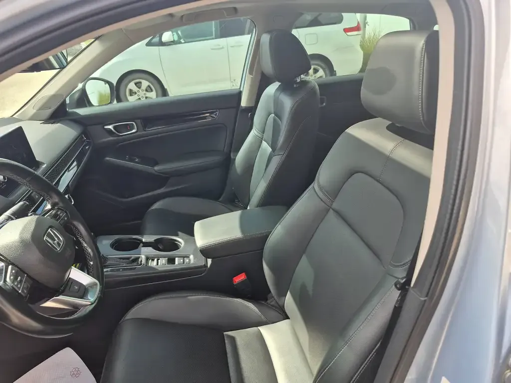 Honda Civic 2022 photo 2