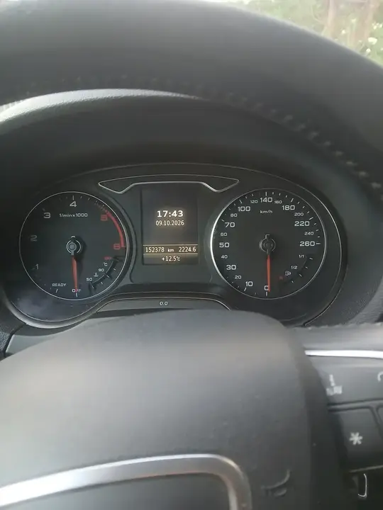 Audi A3 2016 photo 2
