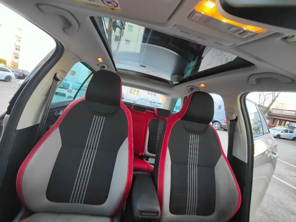 Skoda Fabia 2017 photo 2