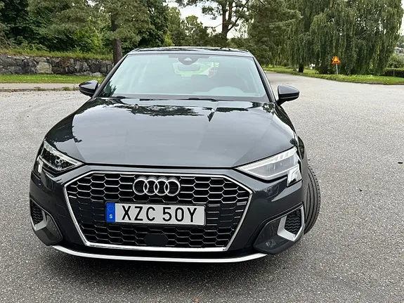 Audi A3 2021 photo 2