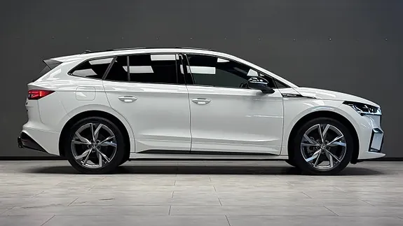 Skoda Enyaq 2023 photo 5