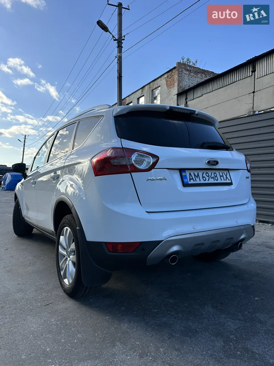 Ford Kuga 2010 photo 3