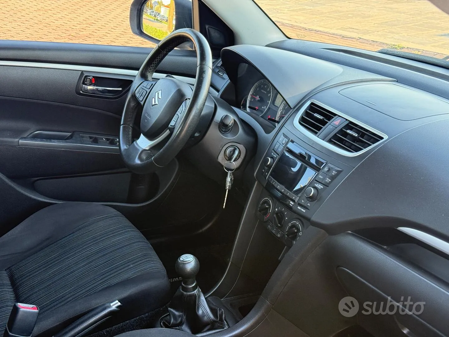 Suzuki Swift 2016 photo 5
