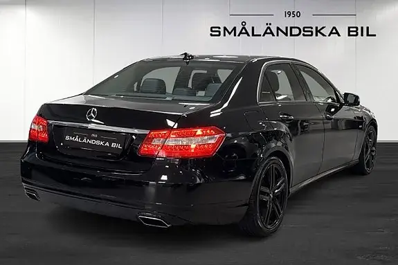 Mercedes-Benz E 200 2012 photo 4