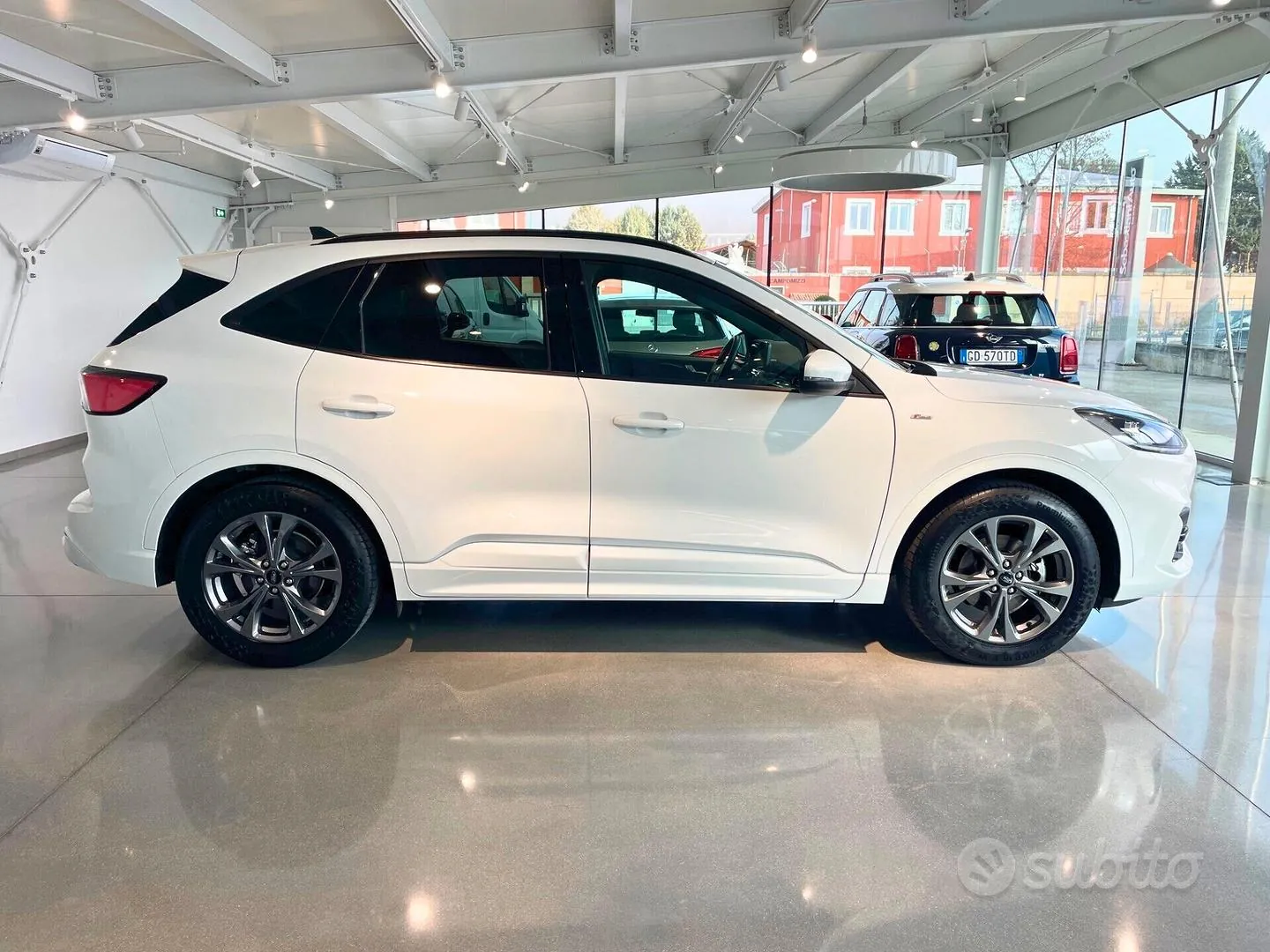 Ford Kuga 2021 photo 3