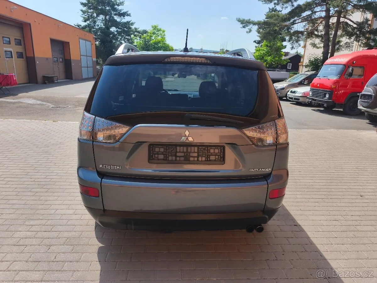 Mitsubishi Outlander 2007 photo 4