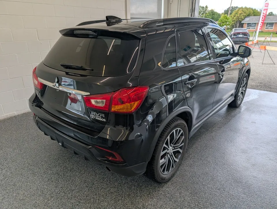 Mitsubishi Rvr 2019 photo 3