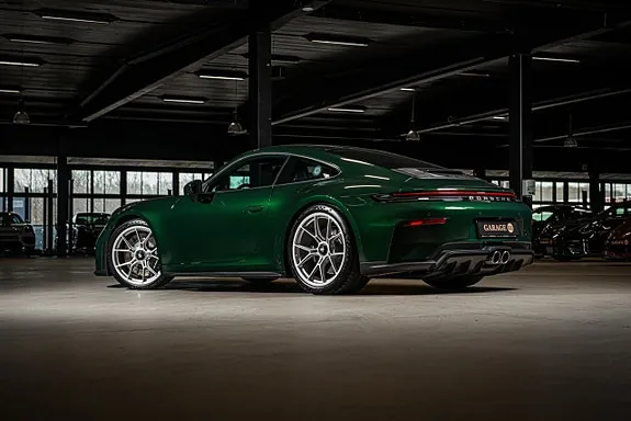 Porsche 911 Gt3 Touring 2026 photo 4