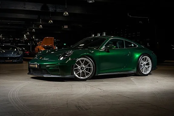 Porsche 911 Gt3 Touring 2026 photo 2