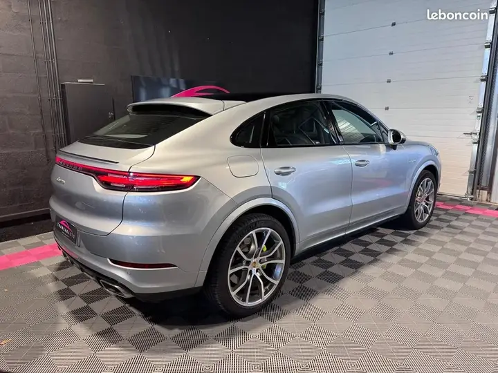 Porsche Cayenne 2021 photo 3