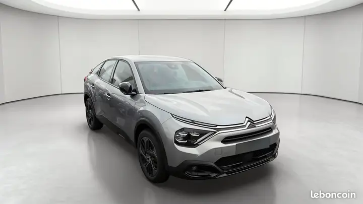 Citroen C4 2024 photo 3