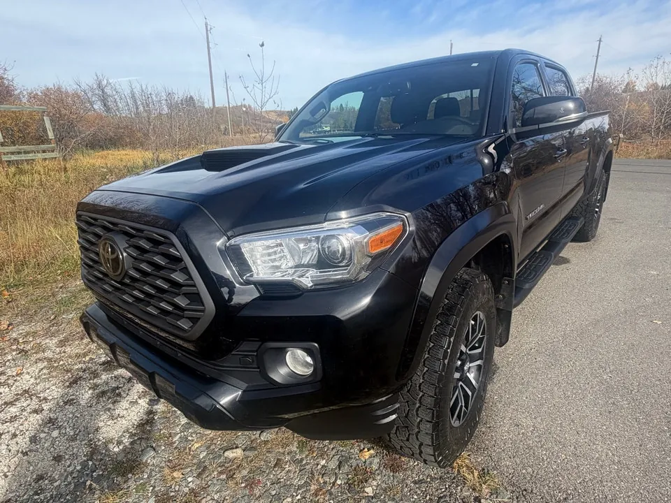Toyota Tacoma 2022 photo 2