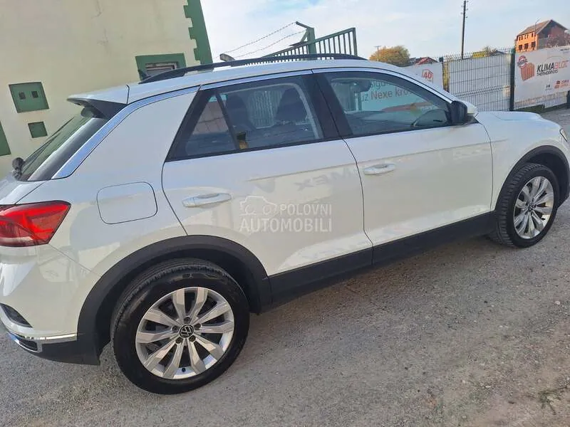 Volkswagen T-Roc 2021 photo 5