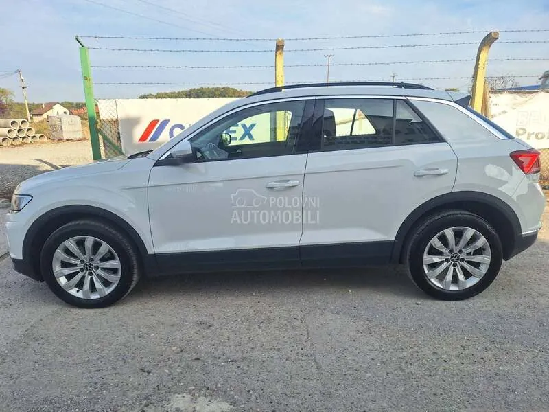 Volkswagen T-Roc 2021 photo 4