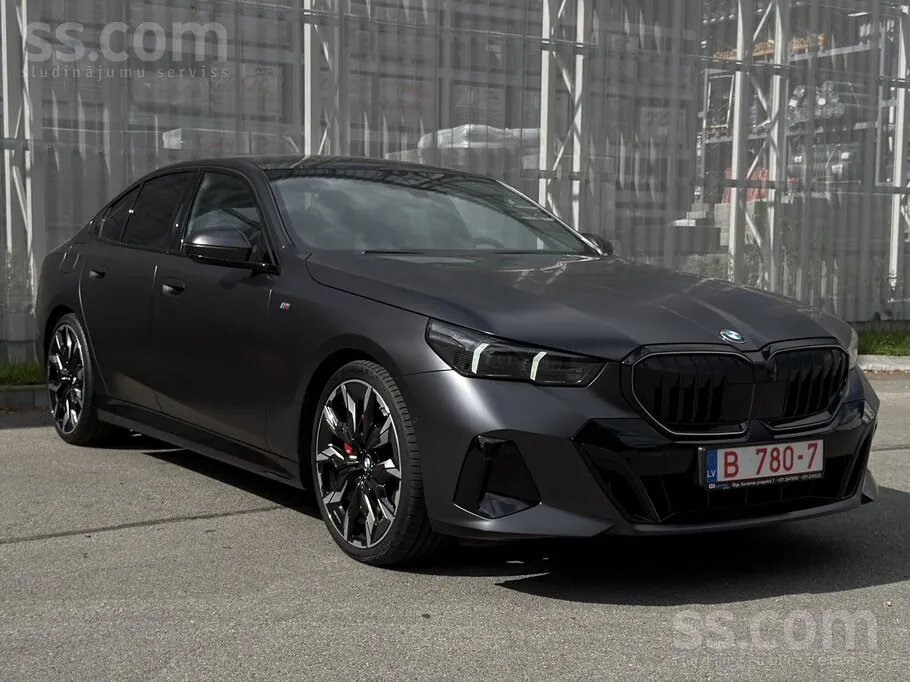 BMW 540D 2025 photo 3